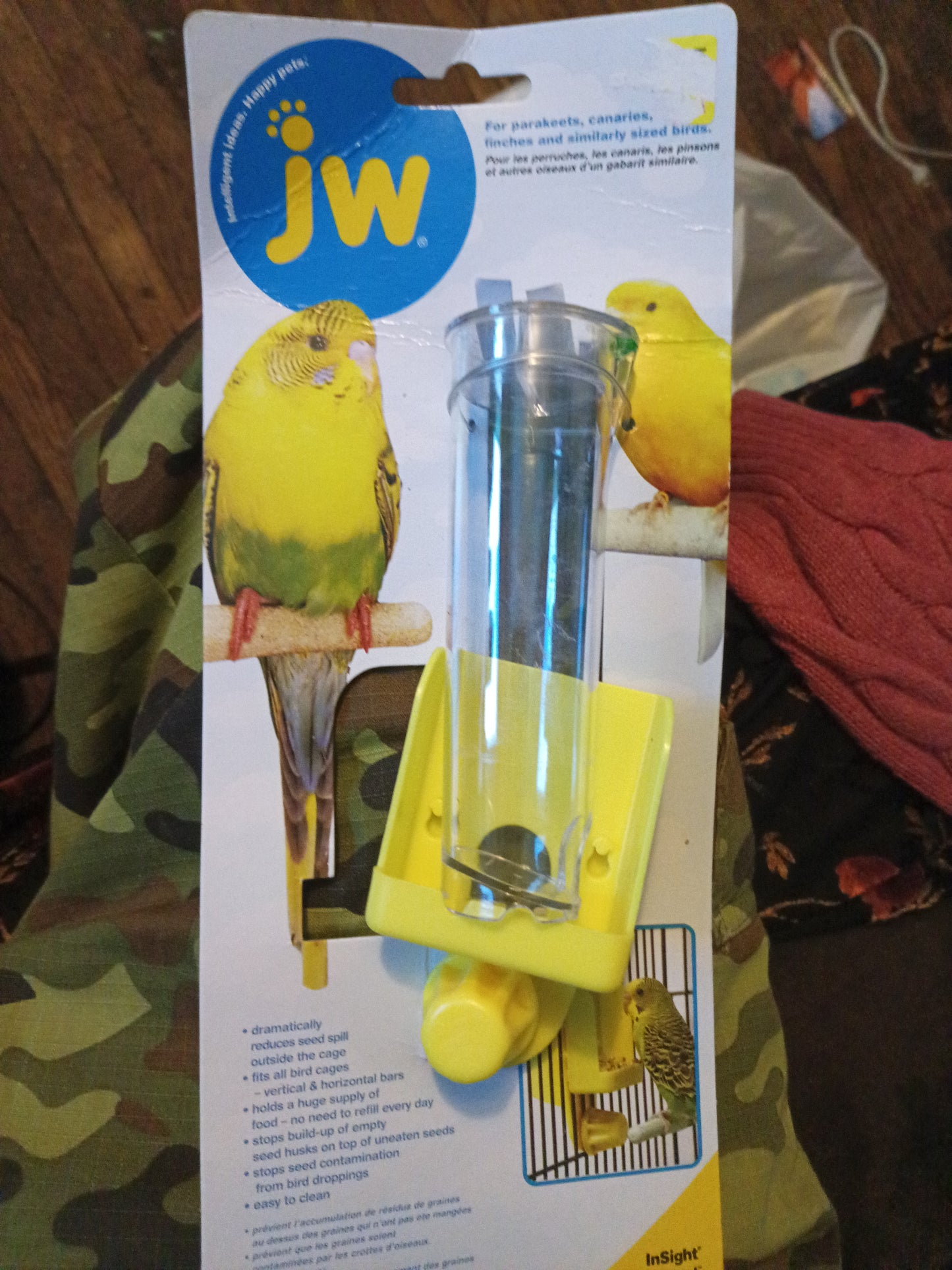 Bird feeder